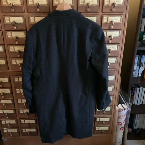 Banana Republic - Picture 3 of 3